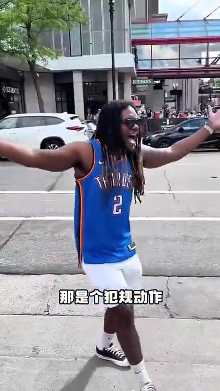 數(shù)據(jù)很炸+帶隊(duì)總決賽！但亞歷山大似乎非常不受美國(guó)球迷待見啊